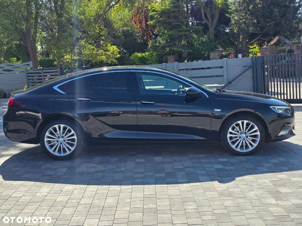 Opel Insignia - 36
