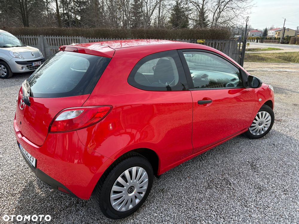 Mazda 2 - 7