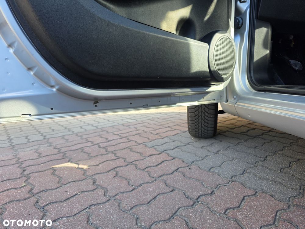 Fiat Qubo 1.4 8V More - 23