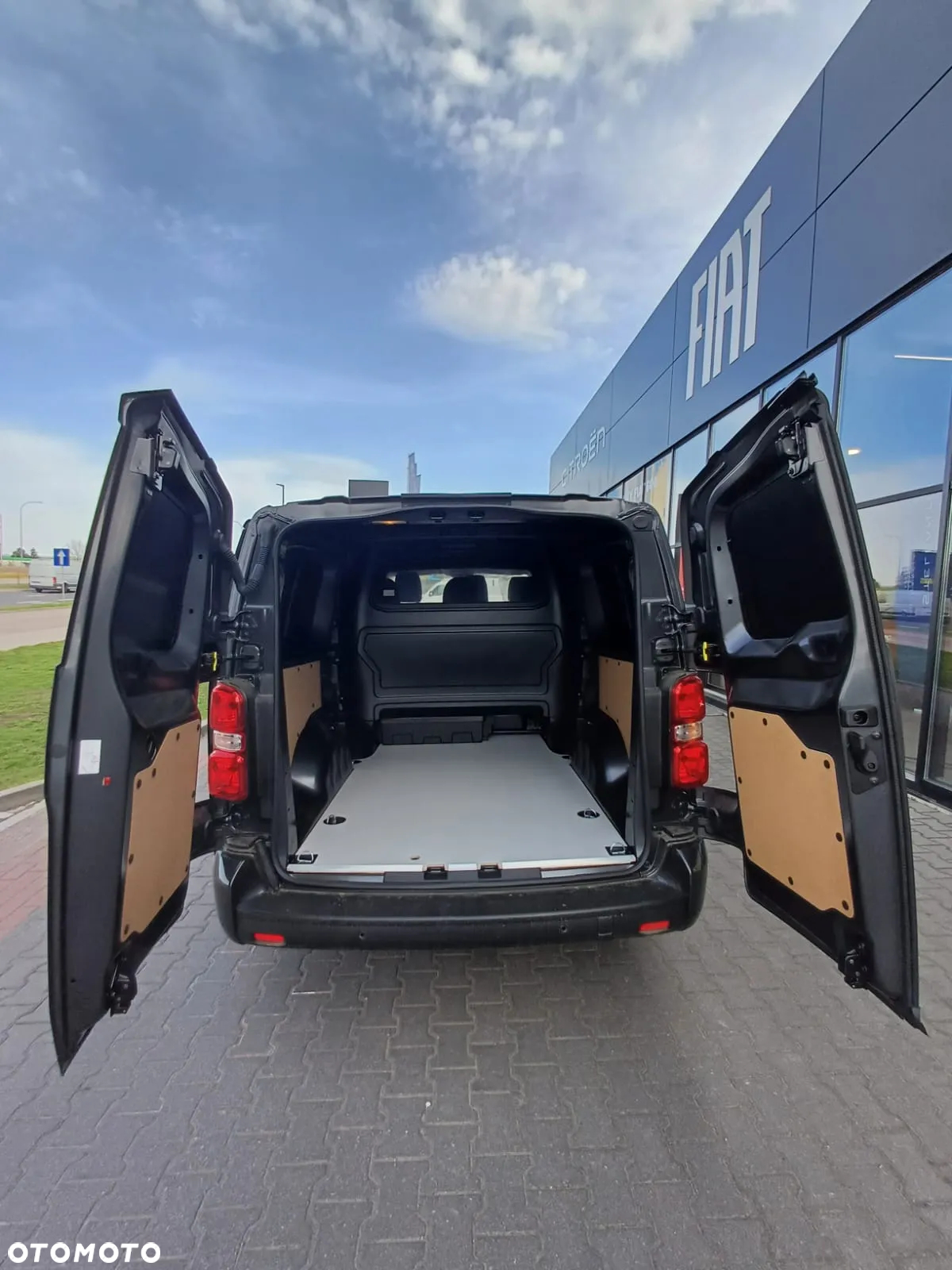 Opel VIVARO Brygadowy EXTRA LONG 2.0 diesel 144KM MT6 - 5