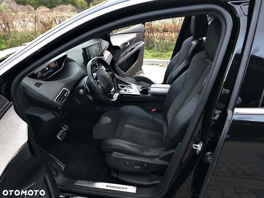 Peugeot 3008 BlueHDi 130 Stop & Start EAT8 GT - 23