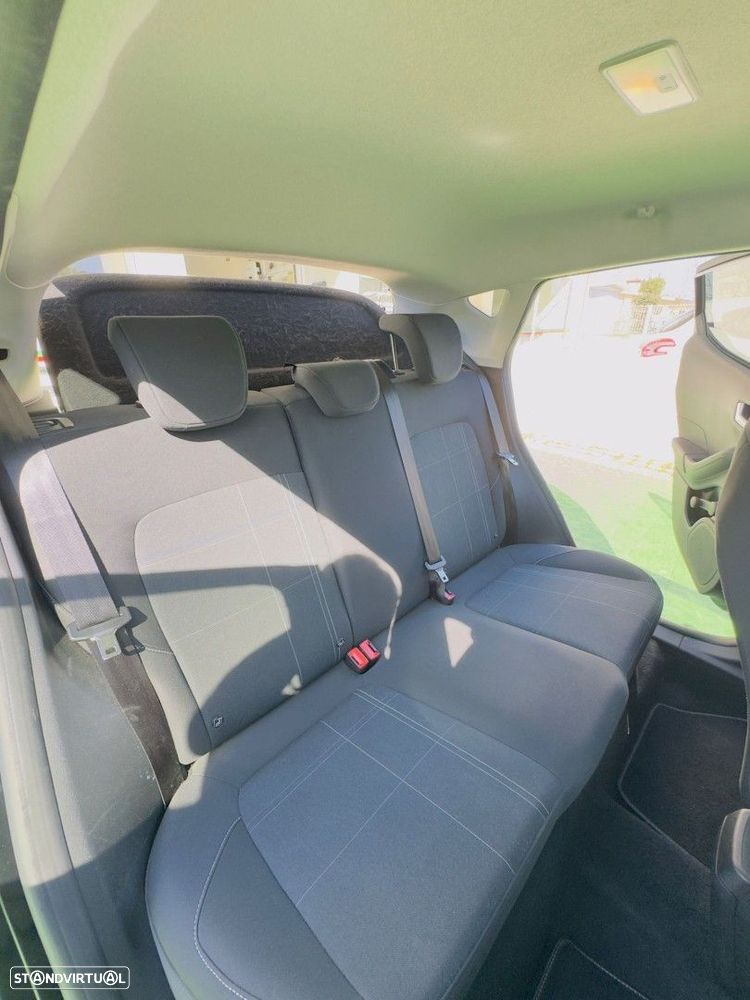 Ford Fiesta 1.1 Ti-VCT Business - 17