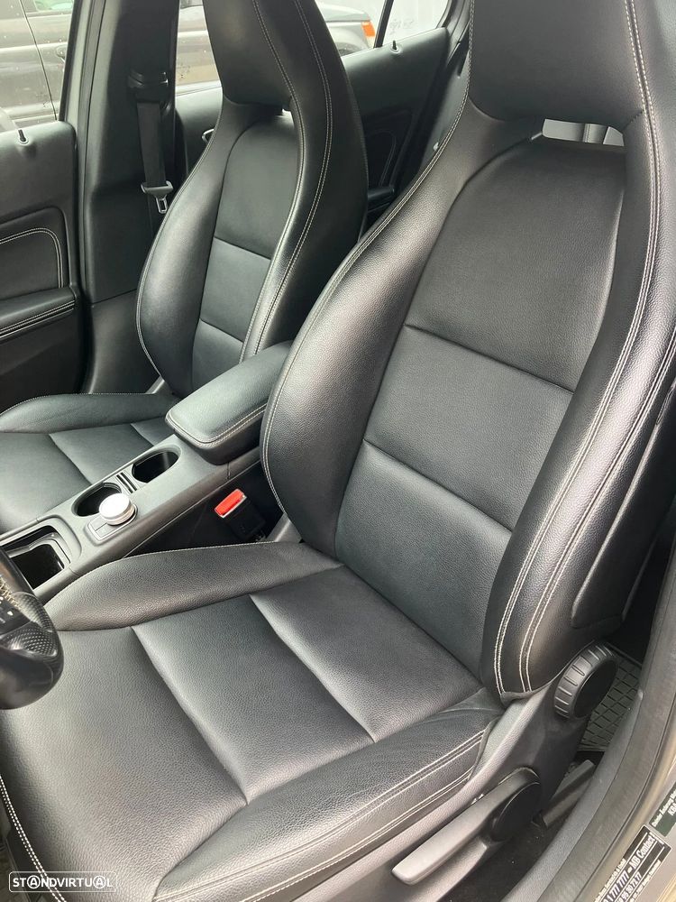Mercedes-Benz GLA 200 - 18