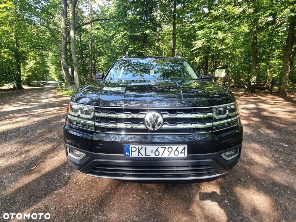 Volkswagen Atlas - 2