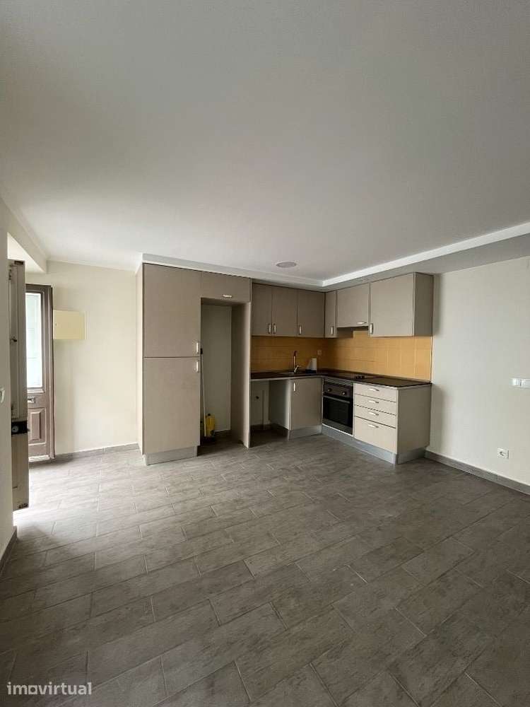 Apartamento T1 Bairro Salgado Setúbal - Grande imagem: 2/14