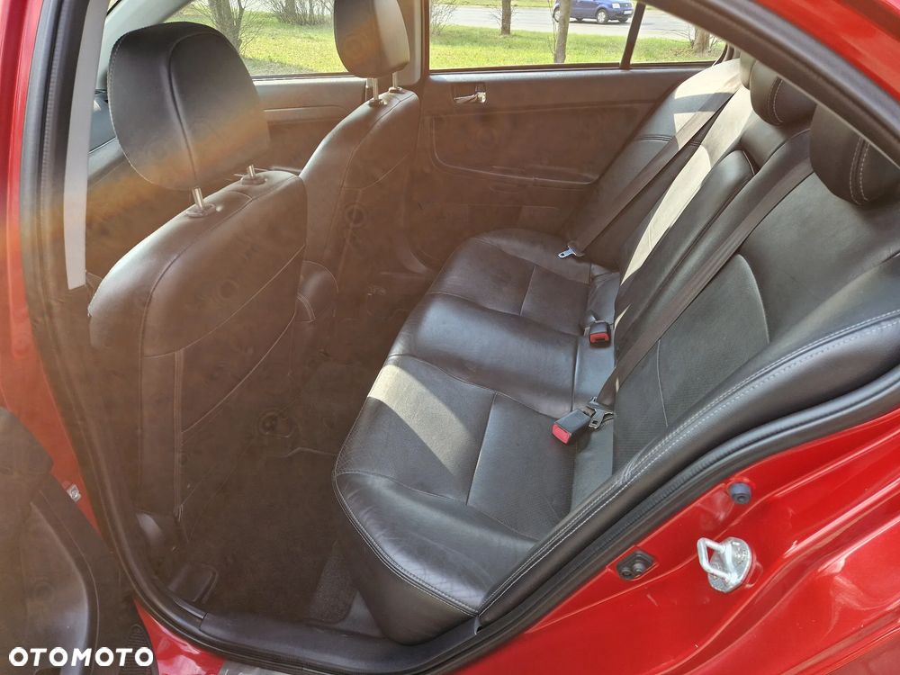 Mitsubishi Lancer 1.5 Inform - 10