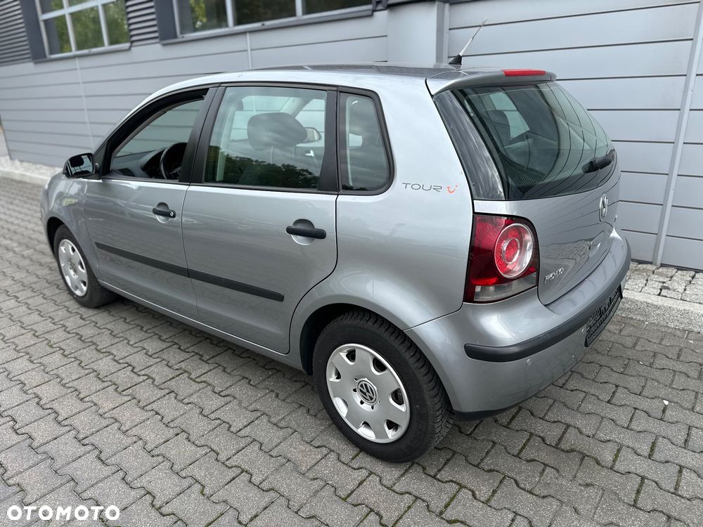 Volkswagen Polo 1.4 Tour - 4