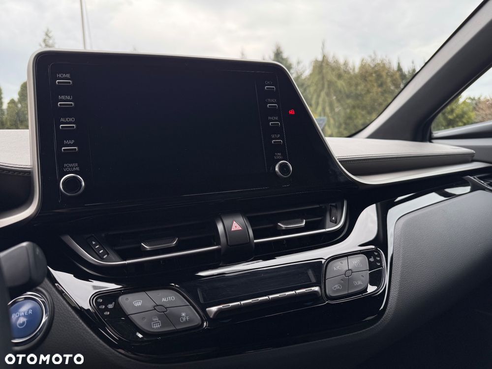 Toyota C-HR 2.0 Hybrid Executive - 16