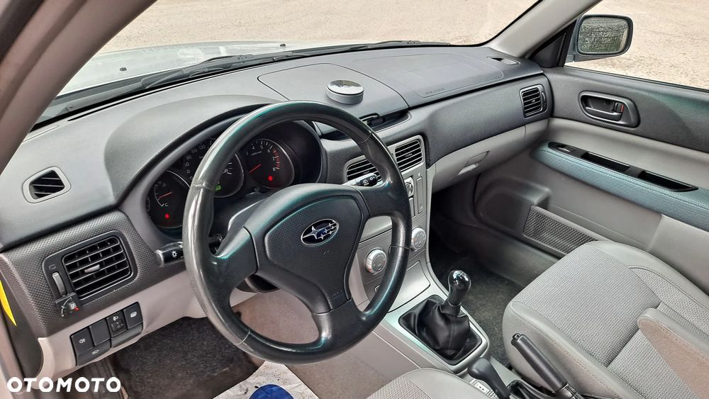Subaru Forester 2.0 X - 11