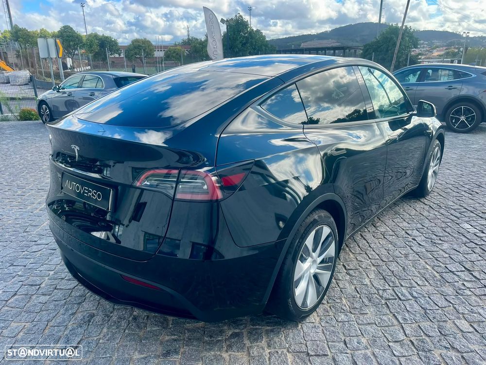 Tesla Model Y Standard - 7