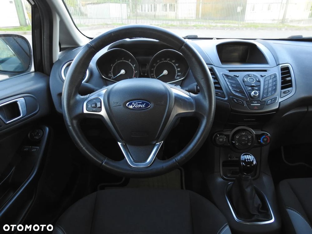 Ford Fiesta - 6