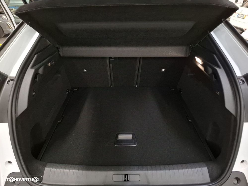 Peugeot E-3008 73 kWh Allure - 17
