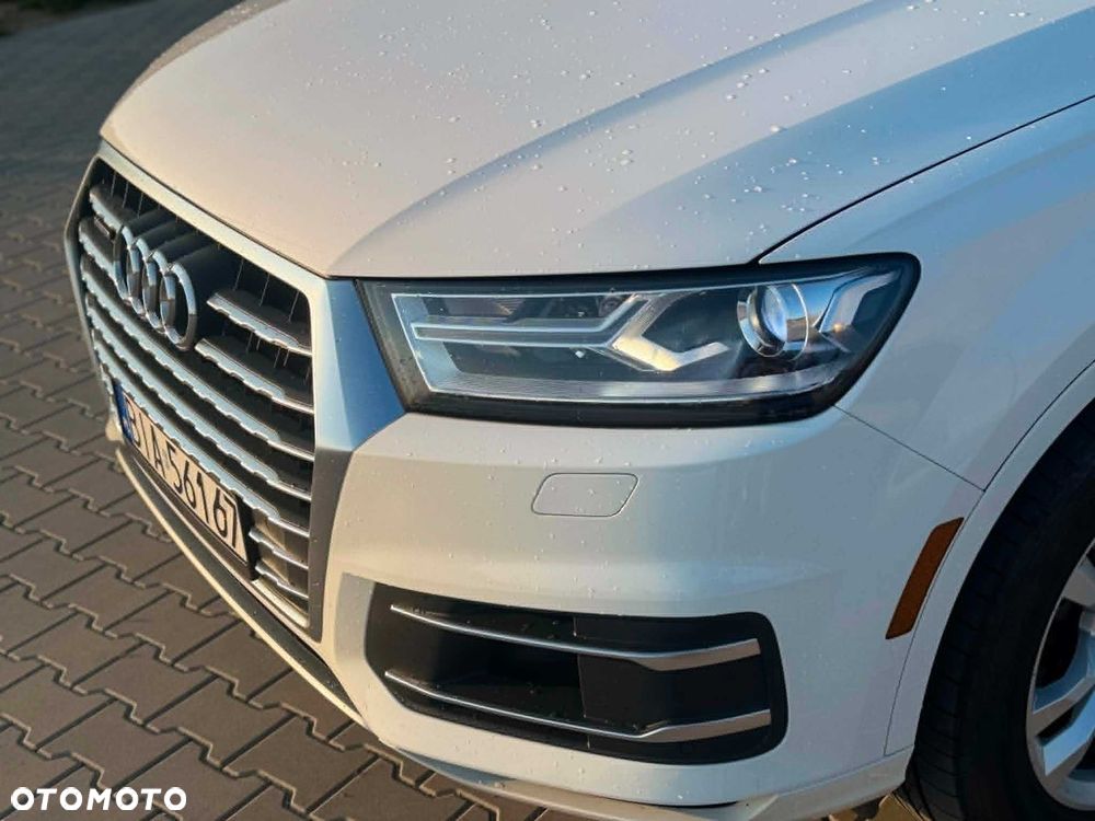 Audi Q7 - 4
