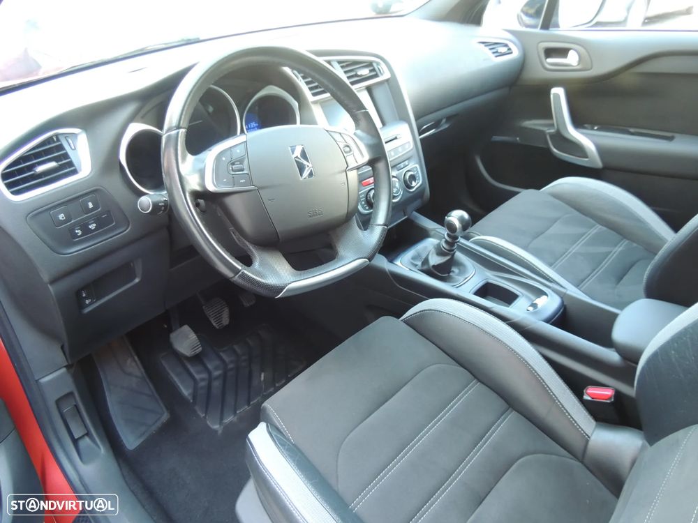 DS DS4 1.6 BlueHDi So Chic - 9