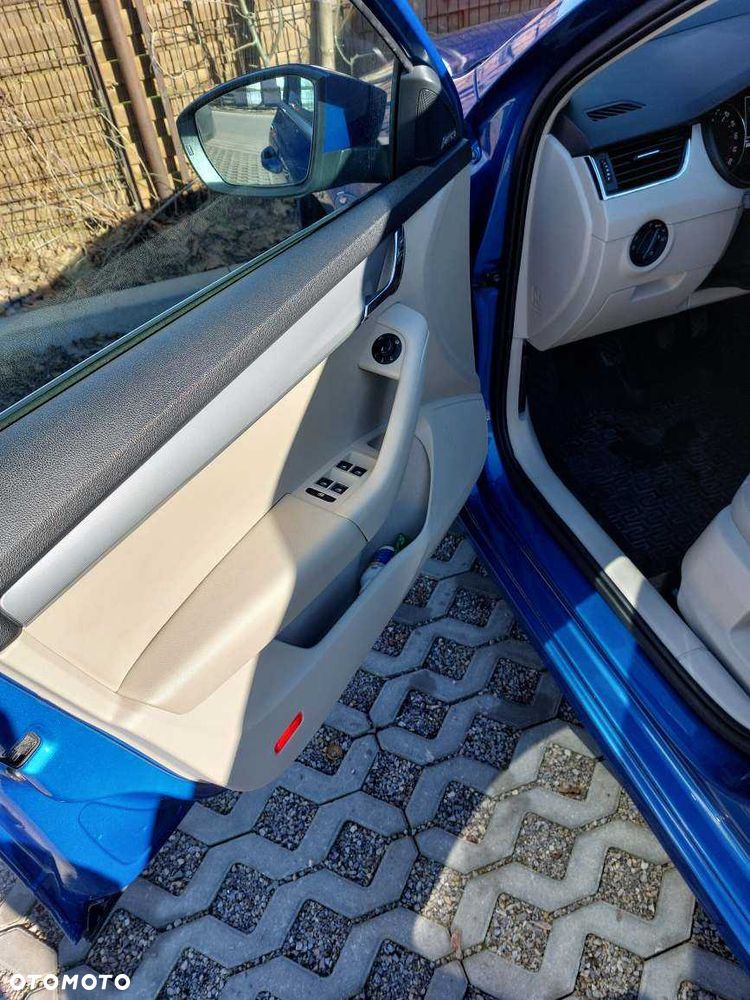 Skoda Octavia - 3
