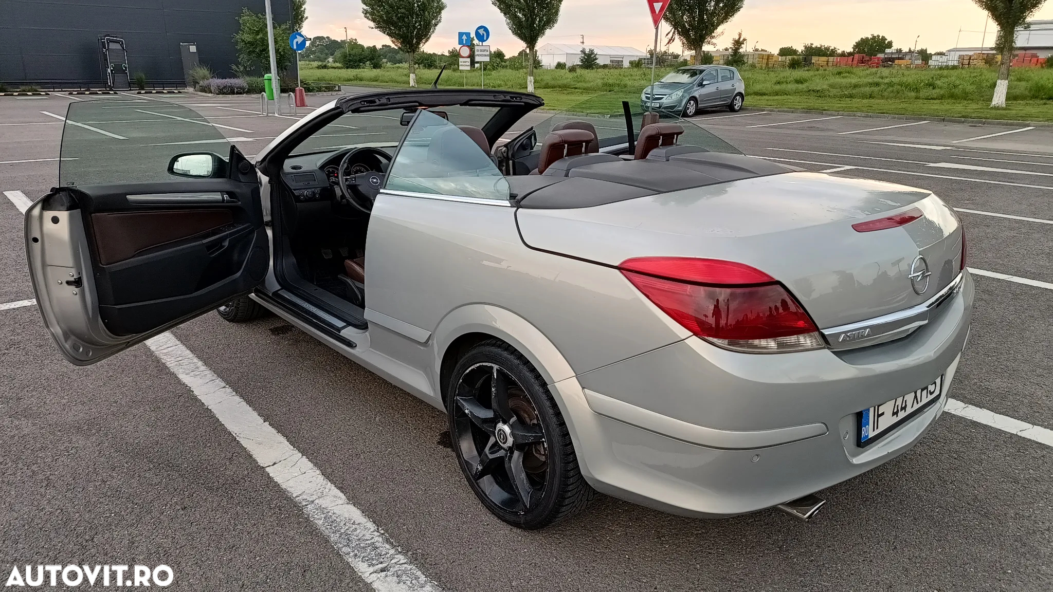 Opel Astra Twintop 1.9 CDTI Cosmo - 10