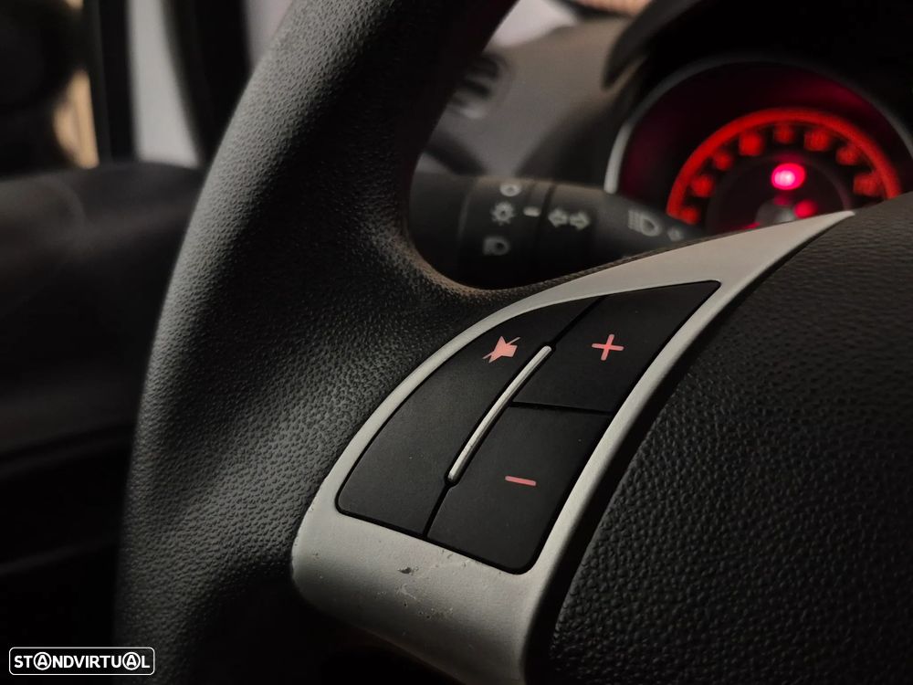 Fiat Punto 1.2 Lounge S&S - 15