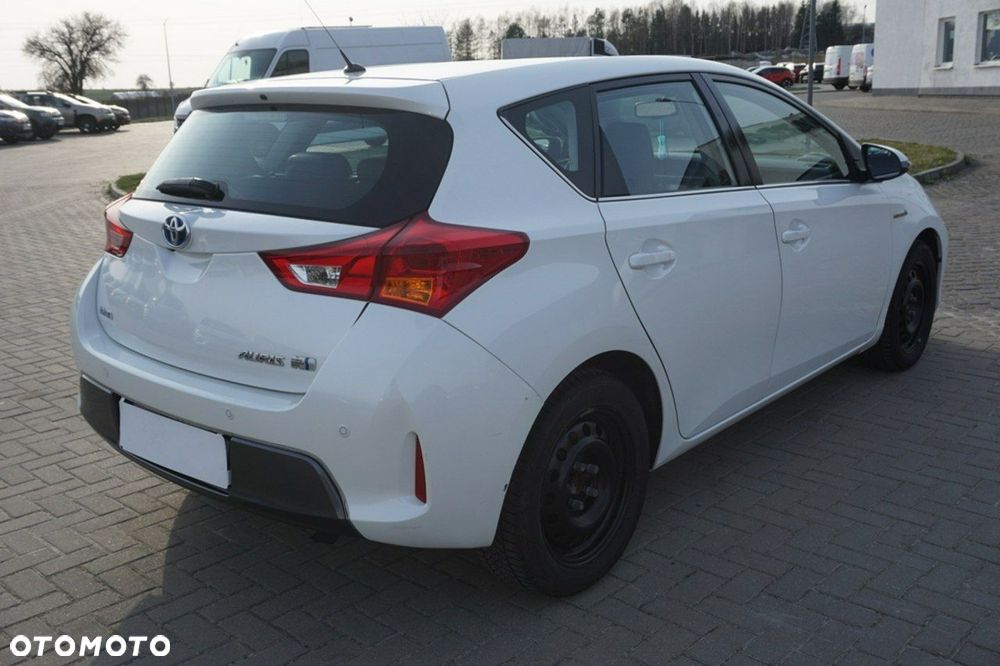 Toyota Auris - 5