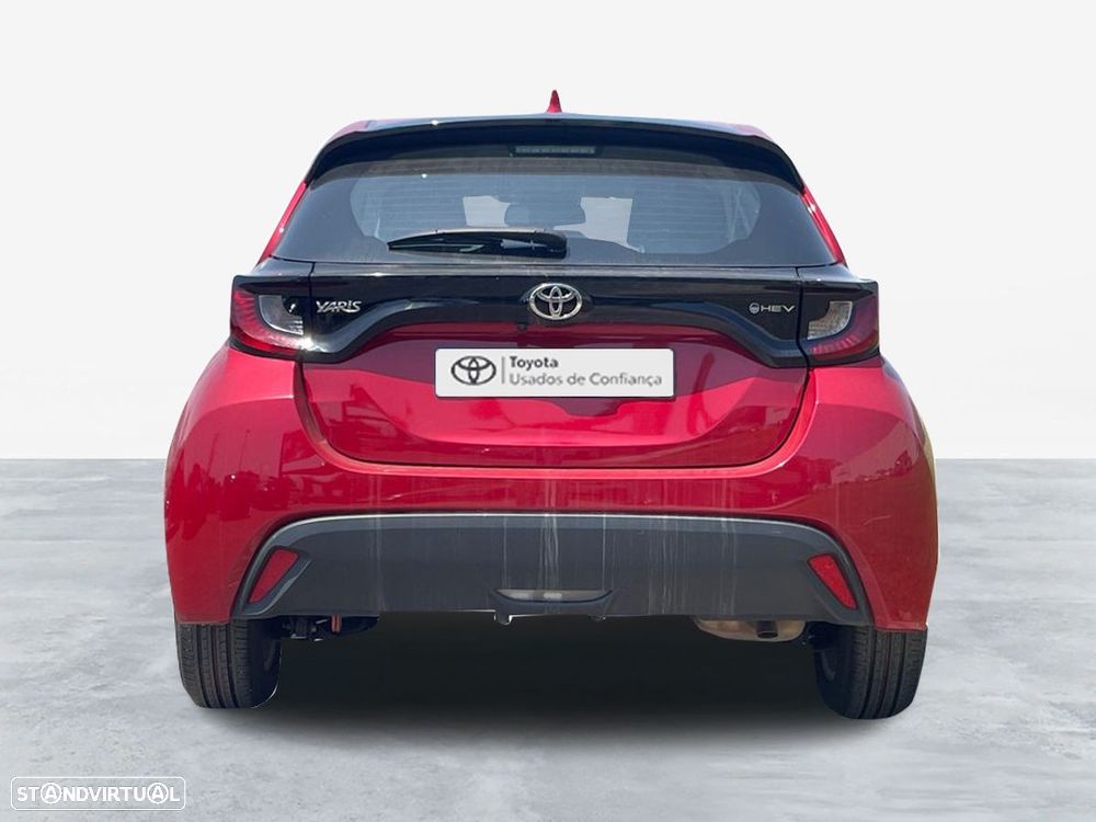 Toyota Yaris - 4