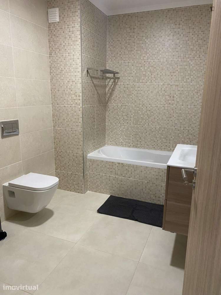 Apartamento com 1 quartos - localizado em Portimao - Grande imagem: 3/18