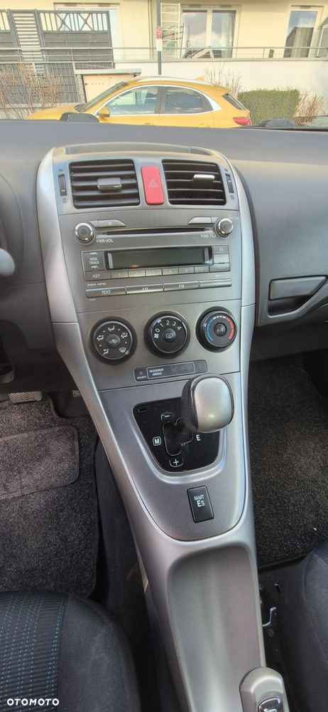 Toyota Auris 1.6 VVT-i Luna MM - 7