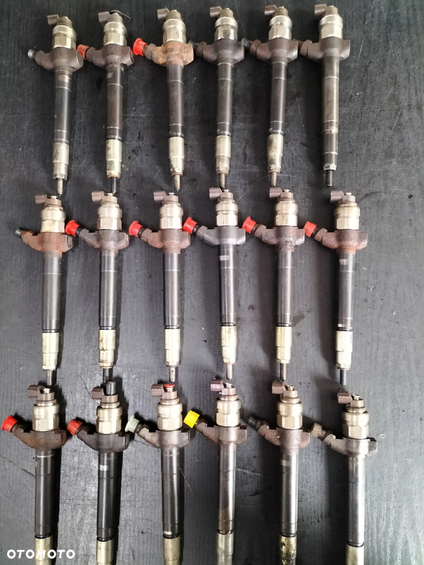 Wtryskiwacze Denso 6C1Q-9K546-BC НURT 80szt