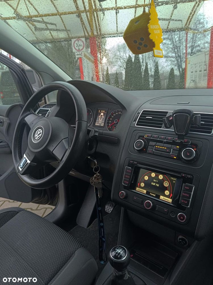 Volkswagen Touran 1.6 TDI DPF BlueMotion Technology Comfortline - 9