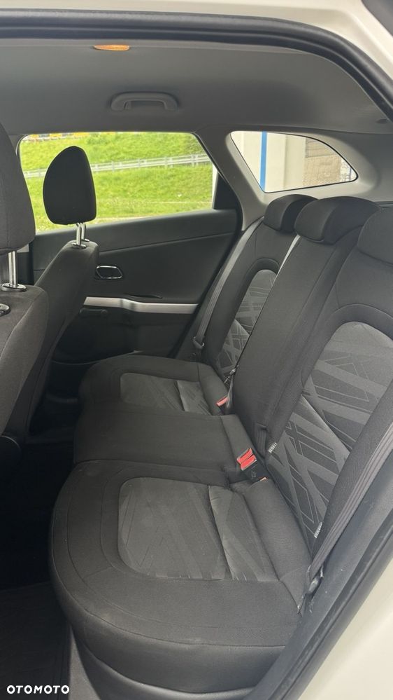 Kia Ceed 1.4 CVVT Attract - 19