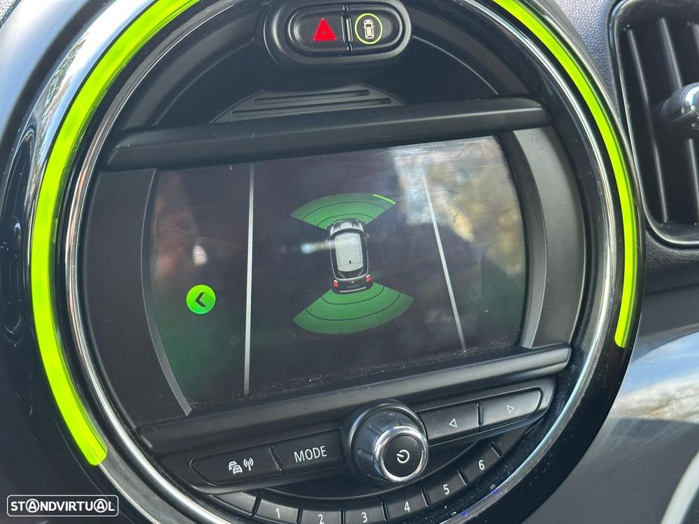 MINI Countryman Cooper SE ALL4 Auto - 24