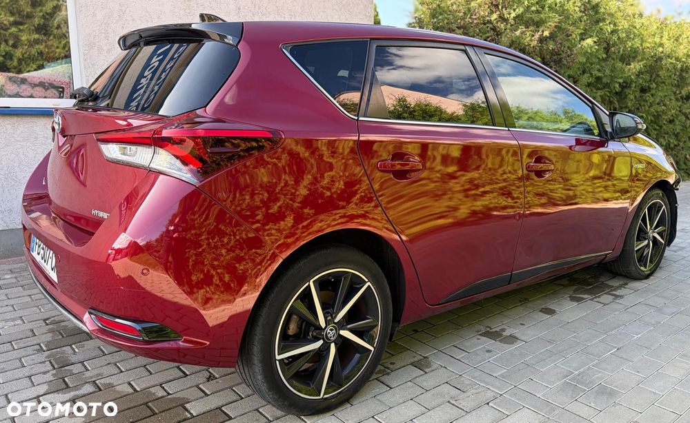 Toyota Auris - 13
