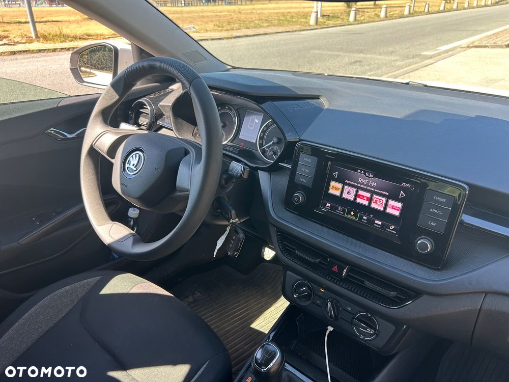 Skoda Fabia 1.0 Active - 6