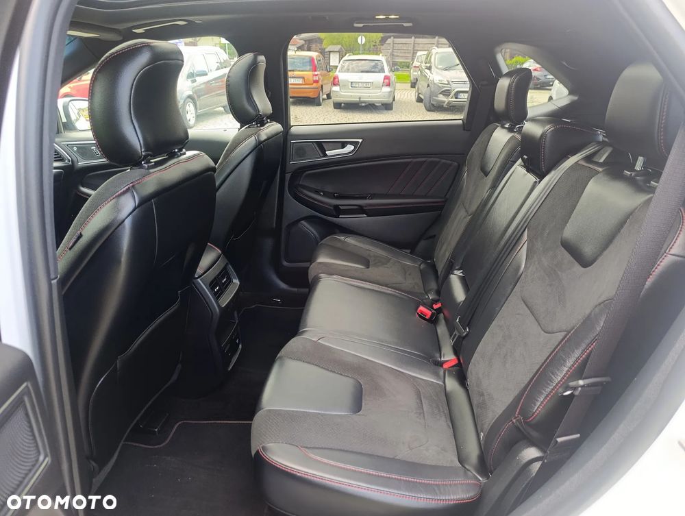 Ford Edge 2.0 EcoBlue Bi-Turbo 4x4 ST-LINE - 14
