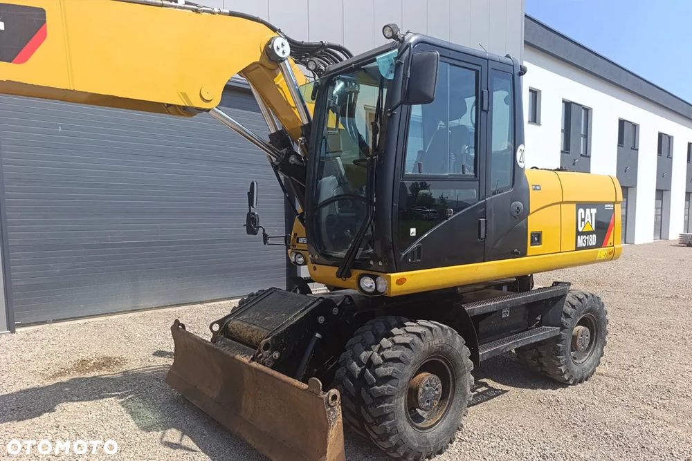 Caterpillar M318D - 8