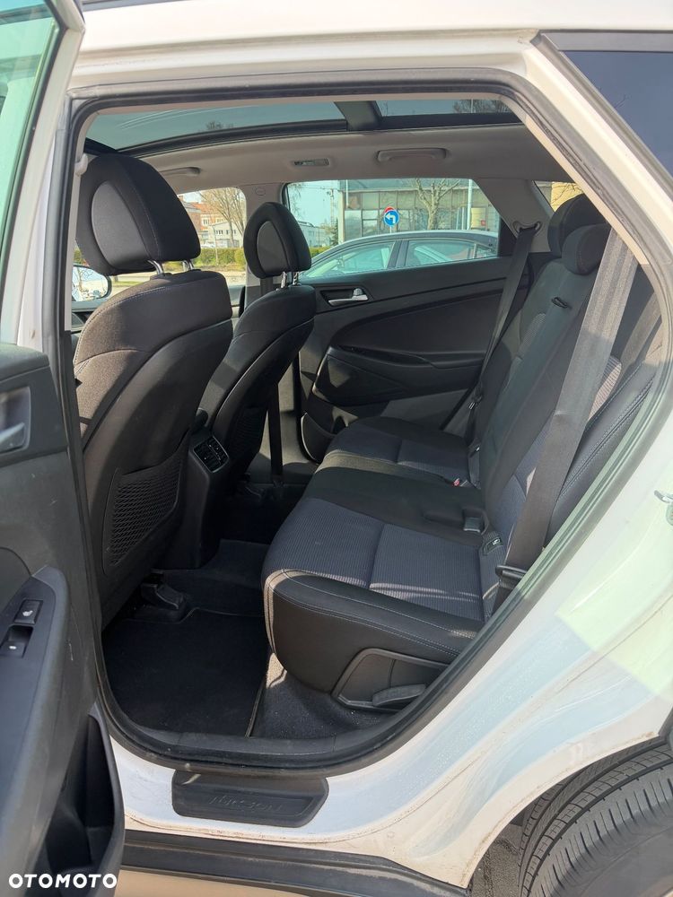 Hyundai Tucson blue 1.7 CRDi 2WD DCT Advantage - 13