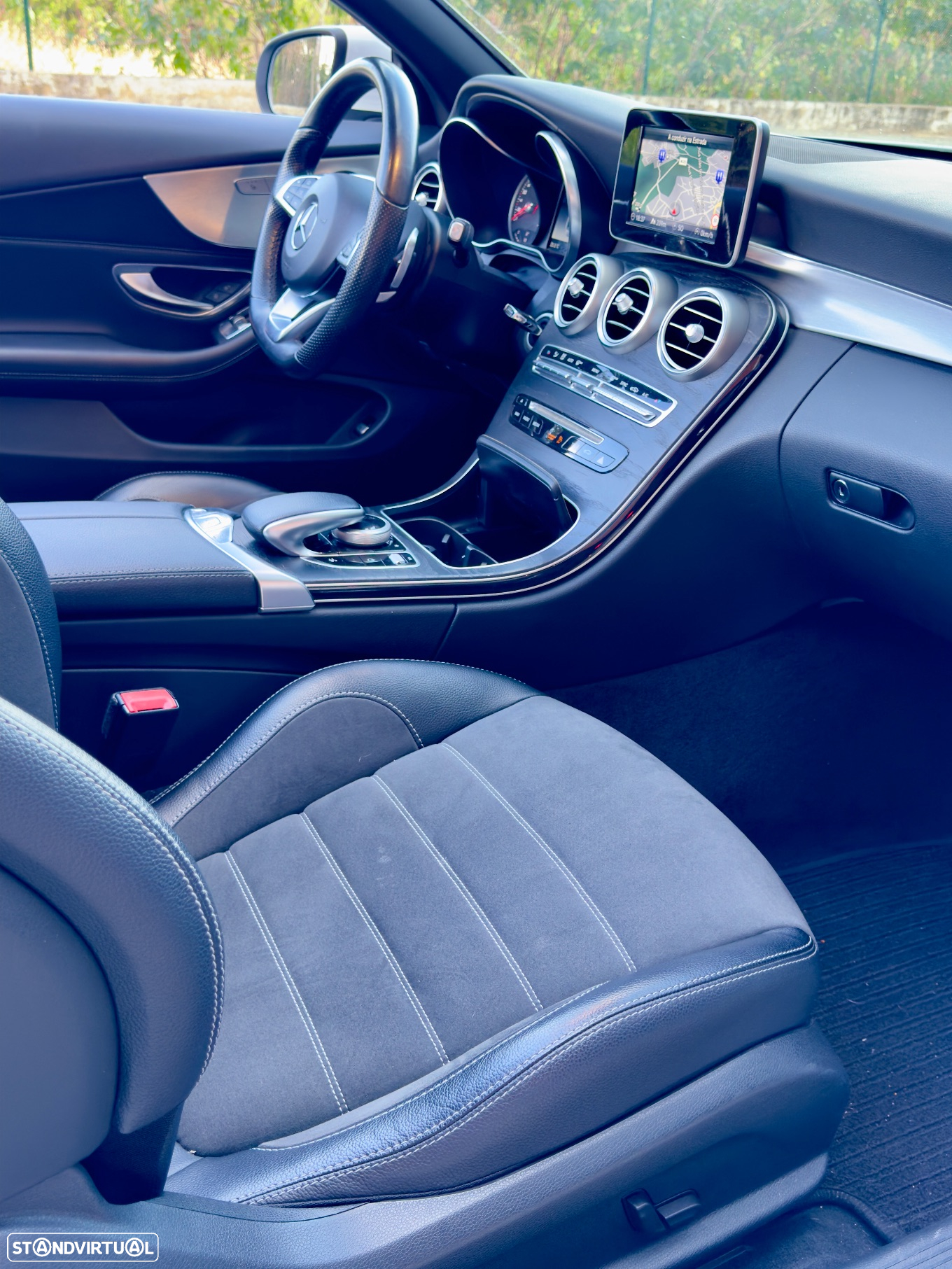 Mercedes-Benz C 180 Coupe 7G-TRONIC AMG Line - 17