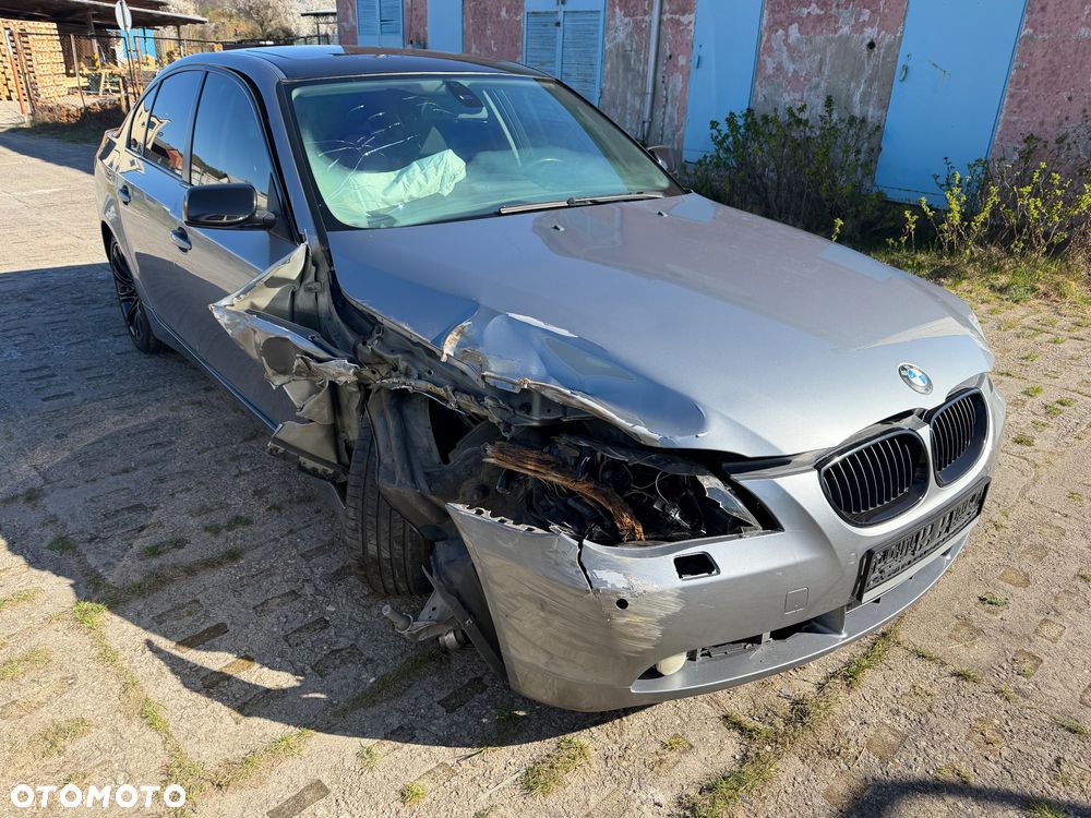 BMW Seria 5 525i - 3