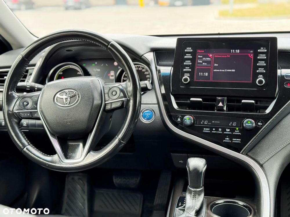 Toyota Camry 2.5 Hybrid Prestige CVT - 32