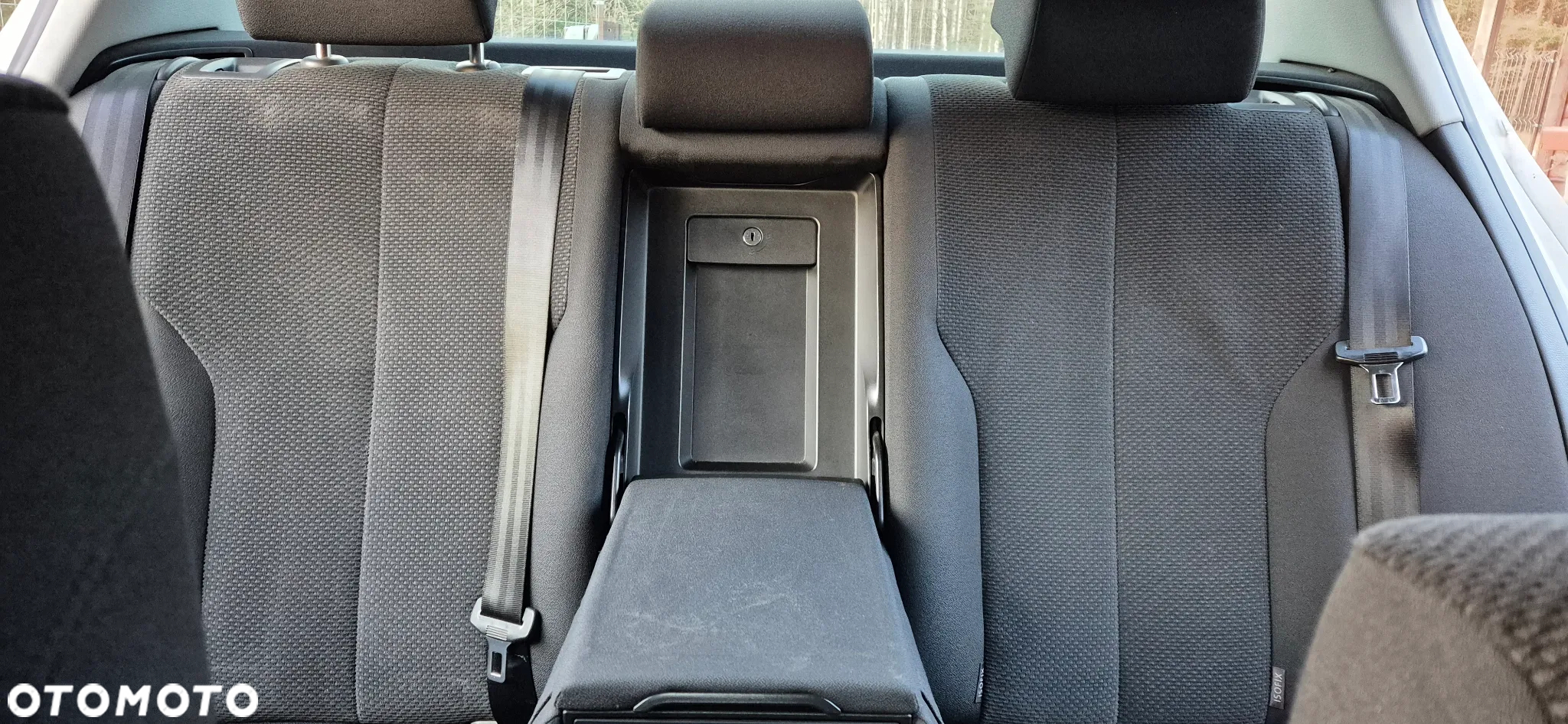 Volkswagen Passat 2.0 TDI Comfortline - 17