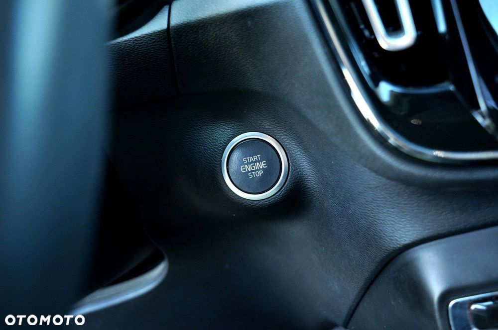 Volvo XC 40 D3 Momentum Pro - 20