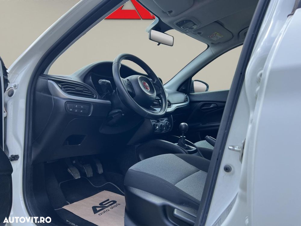 Fiat Tipo 1.4 16V Pop - 4