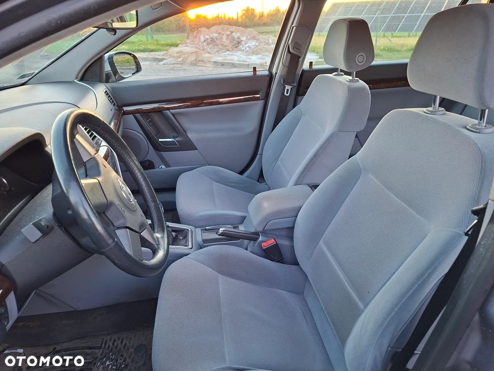 Opel Vectra 1.8 - 5