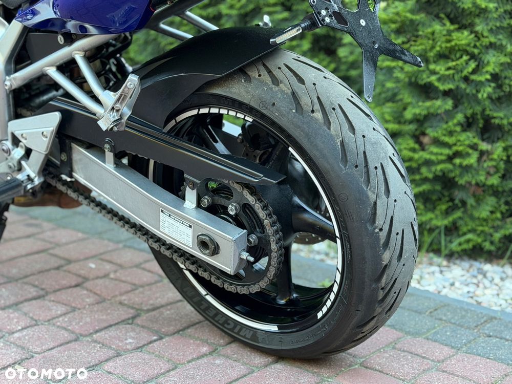 Yamaha FZ6 - 21