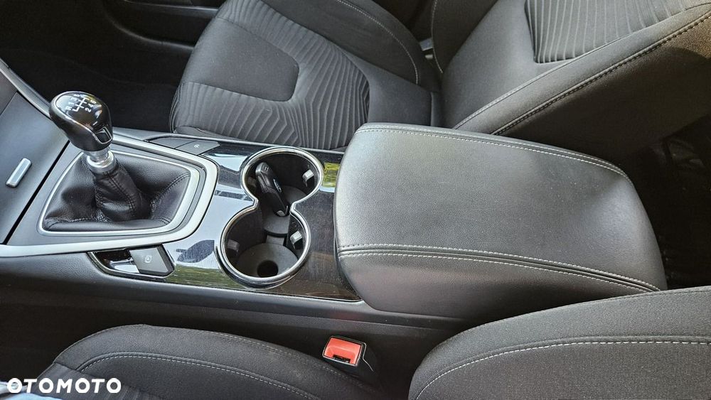 Ford S-Max 2.0 TDCi Trend - 23