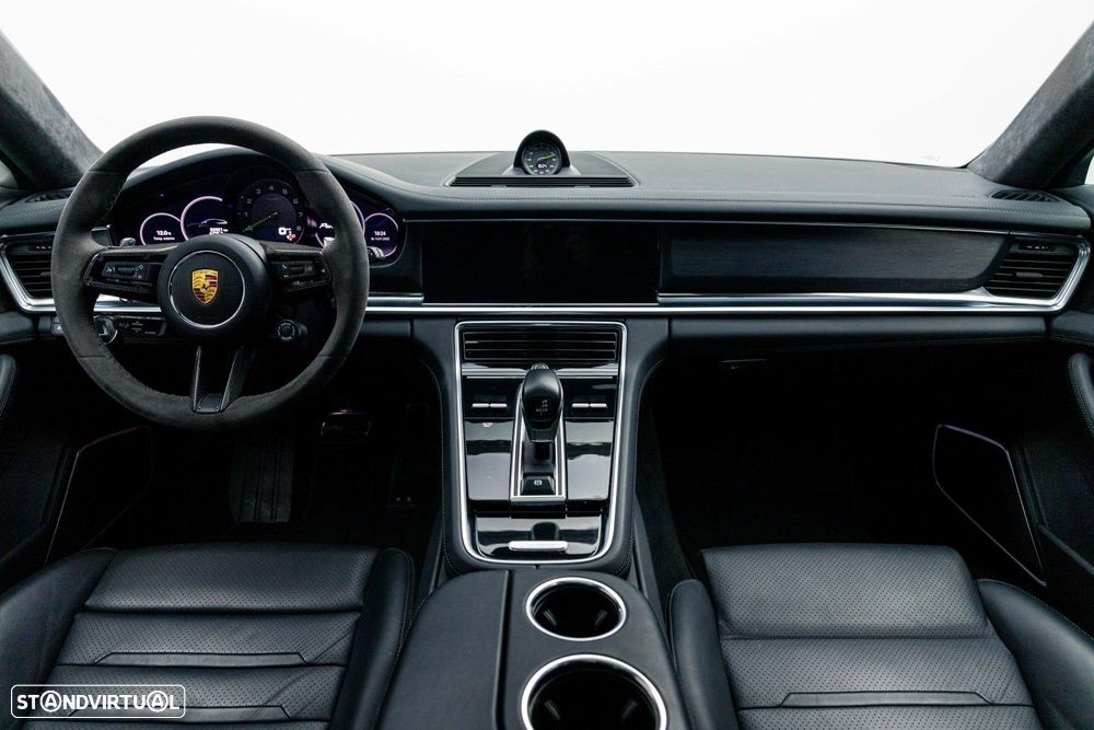 Porsche Panamera Sport Turismo 4 E-Hybrid Platinum Edition - 18