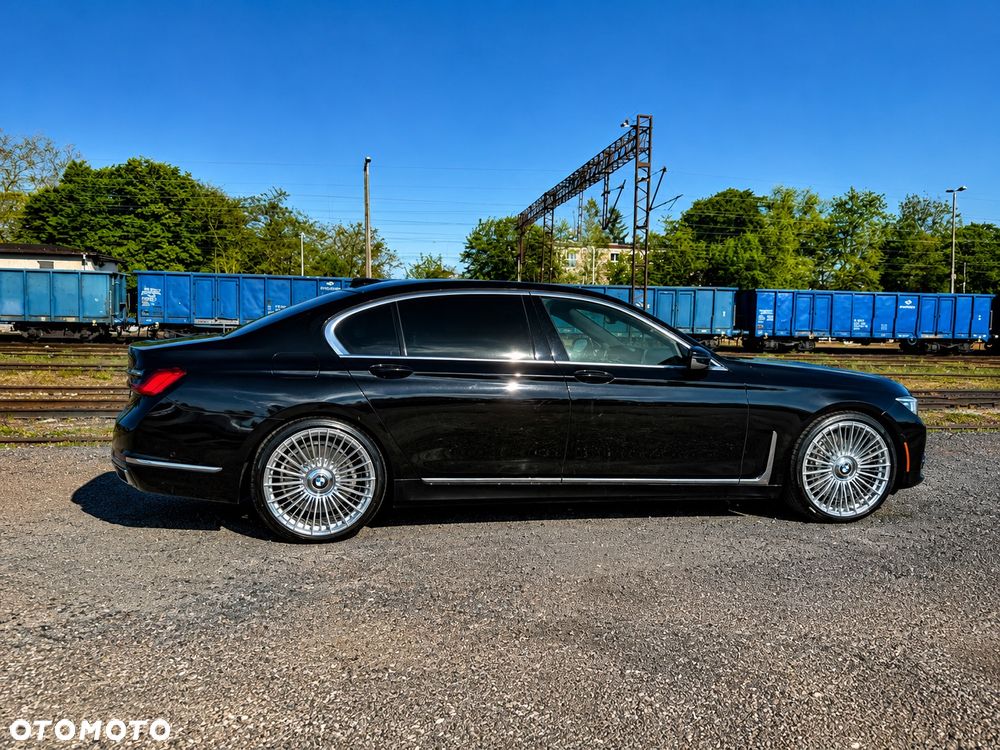 BMW Seria 7 750Li xDrive - 8