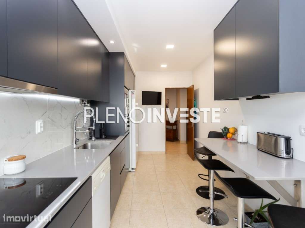 Apartamento T2 junto à estação dos Foros de Amora - Grande imagem: 4/26