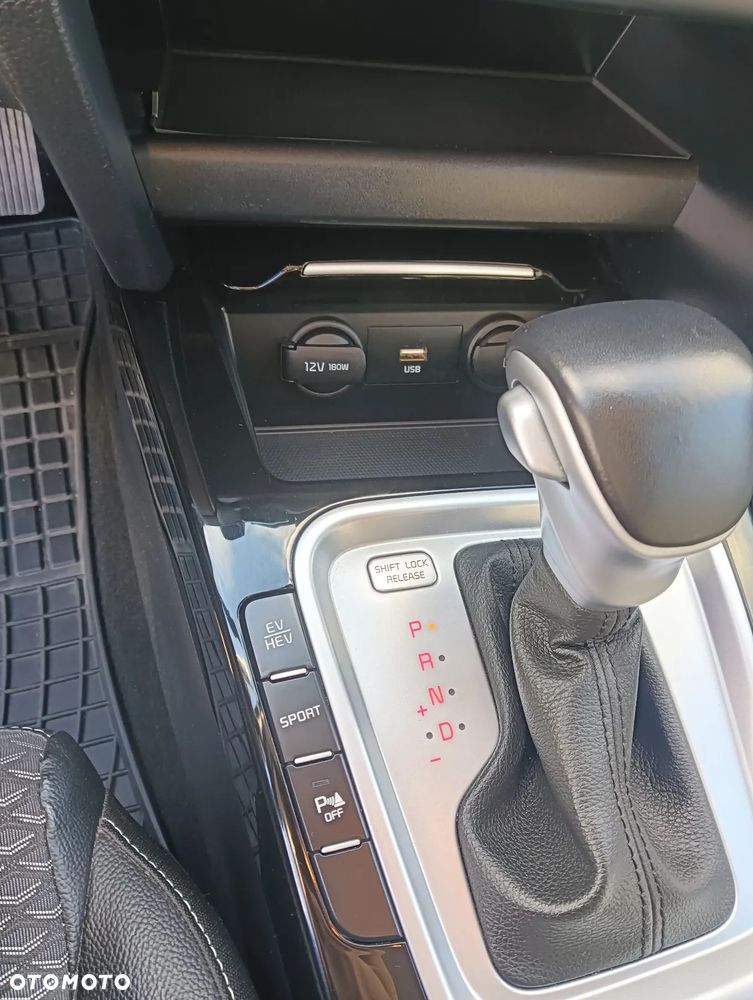 Kia XCeed 1.6 GDI PHEV L DCT - 21