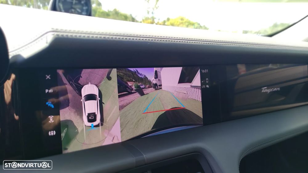 Porsche Taycan 4S Bateria Performance Plus - 32