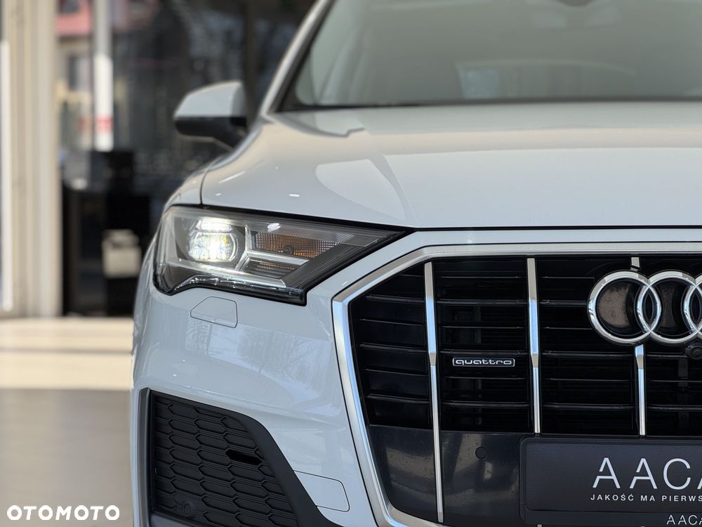 Audi Q7 - 40