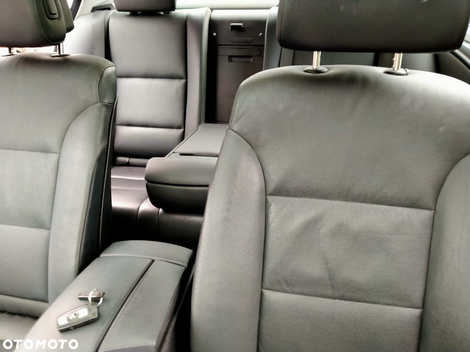BMW Seria 5 525d - 14